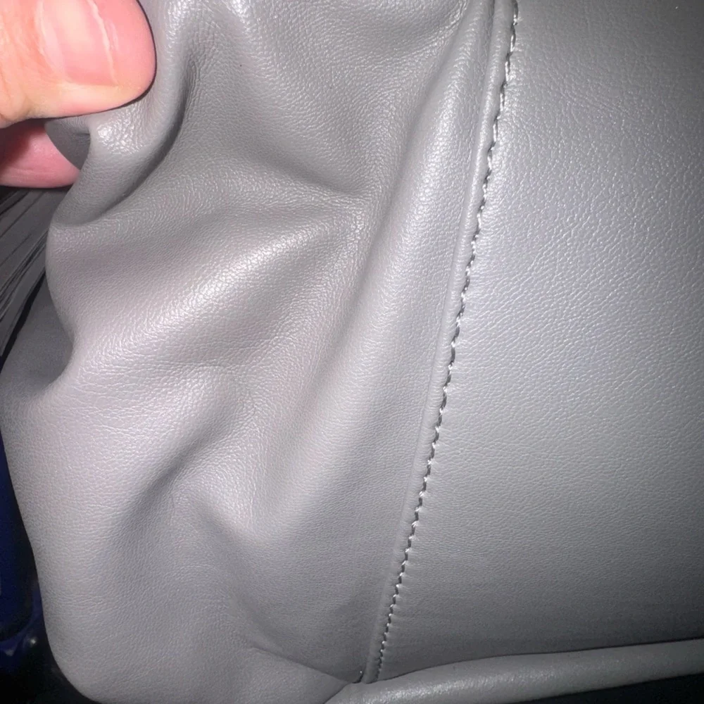 Elegant Gray Women's Handbag - Picture 14 of 14